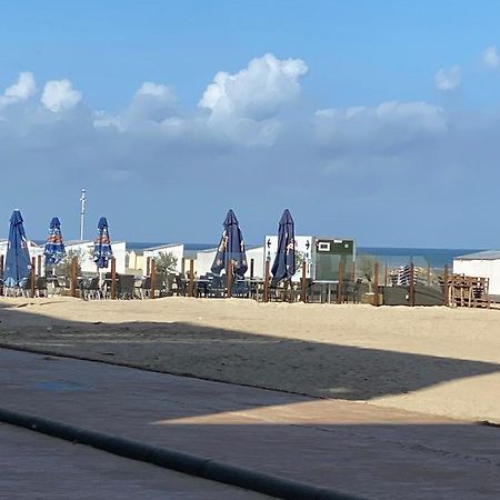 Appartement Rdc Avec 1 Chambre A 5 Metres A Pied De La Digue De La Panne Buitenkant foto