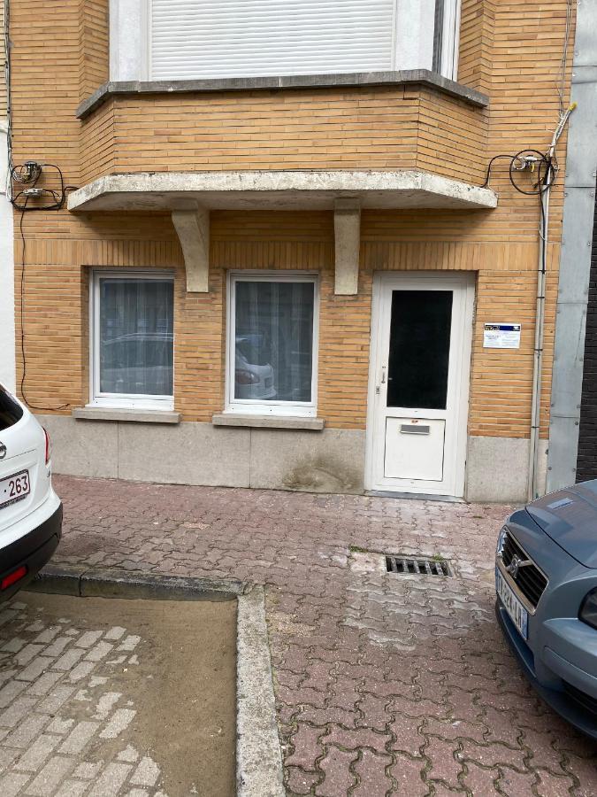 Appartement Rdc Avec 1 Chambre A 5 Metres A Pied De La Digue De La Panne Buitenkant foto